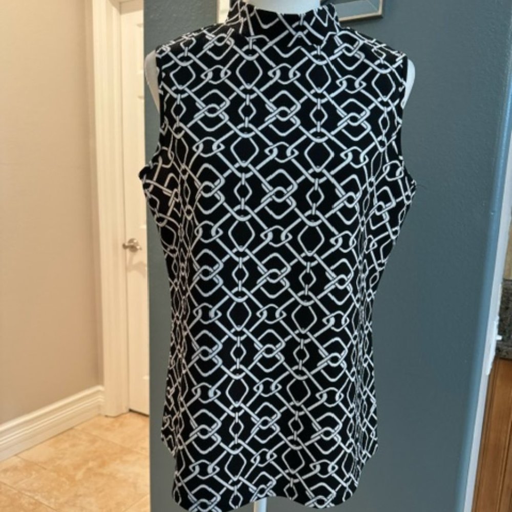 Women's sleeveless link graphic black & white shirt XL RN#96257